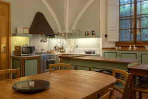 Villa di Tizzano - the kitchen (7)